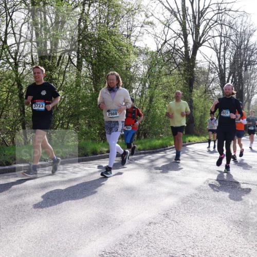 12.04.2026 - 45. Internationalen Wilhelmsburger Insellauf Yannick Fuchs http://msf.ph/oto/9485651 12.04.2026 10:46:43 Laufen 3723, 2988, 2930, 2931 meine-sportfotos.de