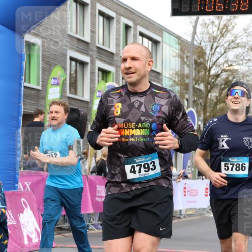12.04.2026 - 45. Internationalen Wilhelmsburger Insellauf Strokosch-Dieckow http://msf.ph/oto/9485662 12.04.2026 13:19:38 Ziel 5019, 4543, 4793, 5786, 4112, 3071 meine-sportfotos.de