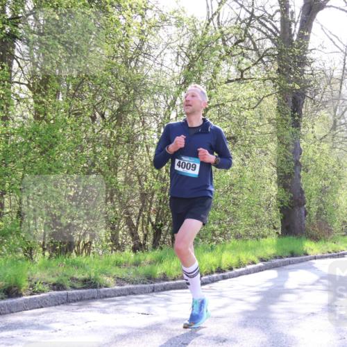 12.04.2026 - 45. Internationalen Wilhelmsburger Insellauf Yannick Fuchs http://msf.ph/oto/9485691 12.04.2026 10:29:00 Laufen 4009, 4040 meine-sportfotos.de