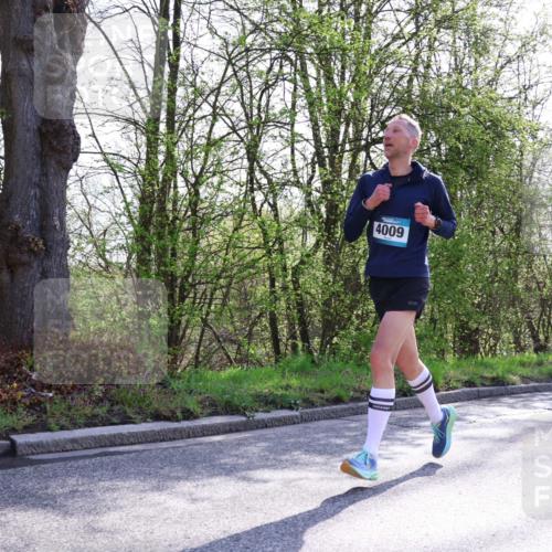 12.04.2026 - 45. Internationalen Wilhelmsburger Insellauf Yannick Fuchs http://msf.ph/oto/9485701 12.04.2026 10:29:01 Laufen 4009 meine-sportfotos.de