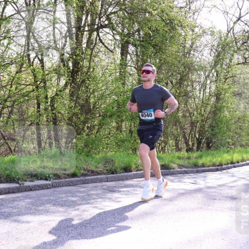 12.04.2026 - 45. Internationalen Wilhelmsburger Insellauf Yannick Fuchs http://msf.ph/oto/9485729 12.04.2026 10:29:04 Laufen 4040, 4393 meine-sportfotos.de
