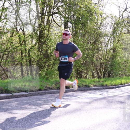 12.04.2026 - 45. Internationalen Wilhelmsburger Insellauf Yannick Fuchs http://msf.ph/oto/9485732 12.04.2026 10:29:04 Laufen 4040, 4393 meine-sportfotos.de