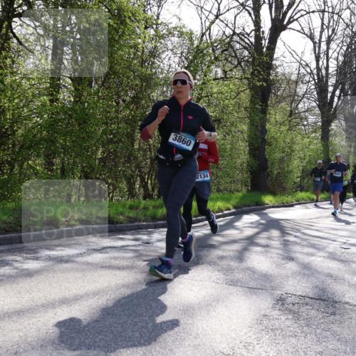 12.04.2026 - 45. Internationalen Wilhelmsburger Insellauf Yannick Fuchs http://msf.ph/oto/9485751 12.04.2026 10:35:00 Laufen 3860, 2134 meine-sportfotos.de
