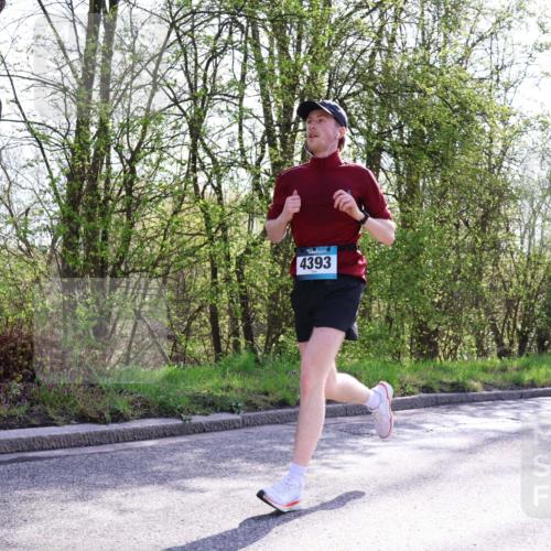 12.04.2026 - 45. Internationalen Wilhelmsburger Insellauf Yannick Fuchs http://msf.ph/oto/9485752 12.04.2026 10:29:06 Laufen 4393 meine-sportfotos.de