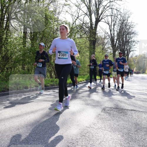 12.04.2026 - 45. Internationalen Wilhelmsburger Insellauf Yannick Fuchs http://msf.ph/oto/9485794 12.04.2026 10:35:05 Laufen 3430, 2301, 3848, 5046, 2376, 5037 meine-sportfotos.de