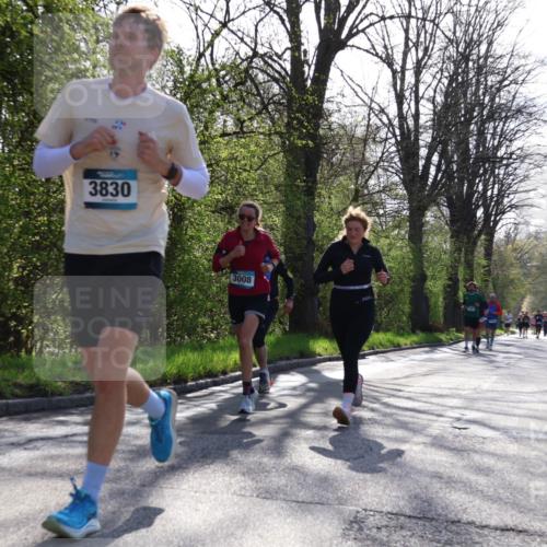 12.04.2026 - 45. Internationalen Wilhelmsburger Insellauf Yannick Fuchs http://msf.ph/oto/9485847 12.04.2026 10:35:11 Laufen 3830, 3008 meine-sportfotos.de