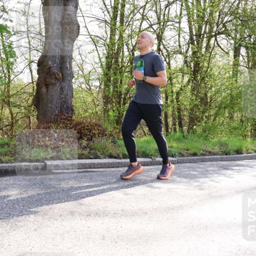 12.04.2026 - 45. Internationalen Wilhelmsburger Insellauf Yannick Fuchs http://msf.ph/oto/9485880 12.04.2026 10:29:20 Laufen  meine-sportfotos.de