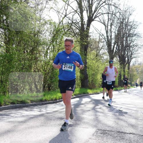 12.04.2026 - 45. Internationalen Wilhelmsburger Insellauf Yannick Fuchs http://msf.ph/oto/9485885 12.04.2026 10:29:21 Laufen 2148, 432, 2456 meine-sportfotos.de