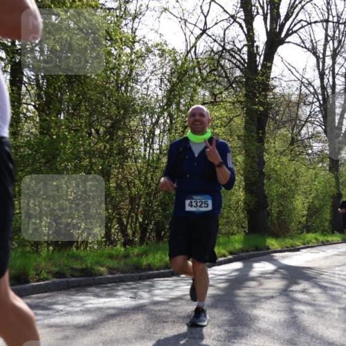 12.04.2026 - 45. Internationalen Wilhelmsburger Insellauf Yannick Fuchs http://msf.ph/oto/9485912 12.04.2026 10:29:24 Laufen 56, 4325 meine-sportfotos.de