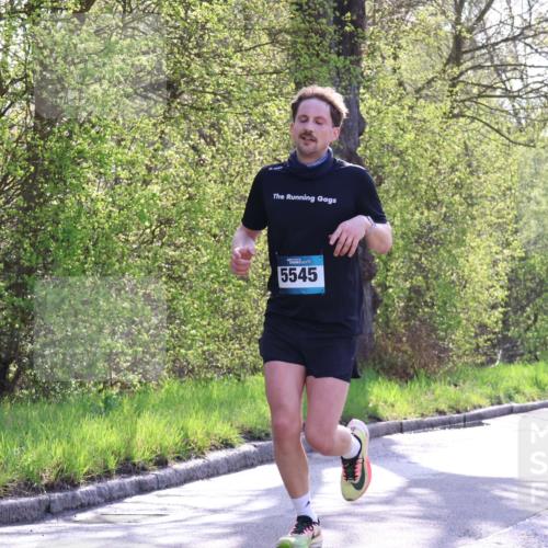 12.04.2026 - 45. Internationalen Wilhelmsburger Insellauf Yannick Fuchs http://msf.ph/oto/9485947 12.04.2026 10:29:28 Laufen 5545 meine-sportfotos.de
