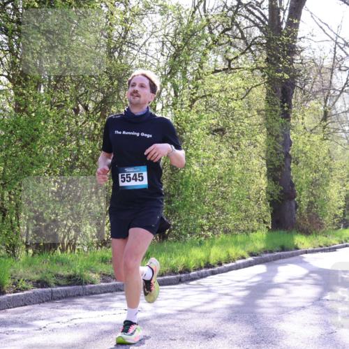 12.04.2026 - 45. Internationalen Wilhelmsburger Insellauf Yannick Fuchs http://msf.ph/oto/9485962 12.04.2026 10:29:29 Laufen 5545 meine-sportfotos.de