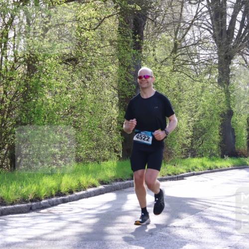 12.04.2026 - 45. Internationalen Wilhelmsburger Insellauf Yannick Fuchs http://msf.ph/oto/9486007 12.04.2026 10:29:34 Laufen 4522, 3702, 2100 meine-sportfotos.de