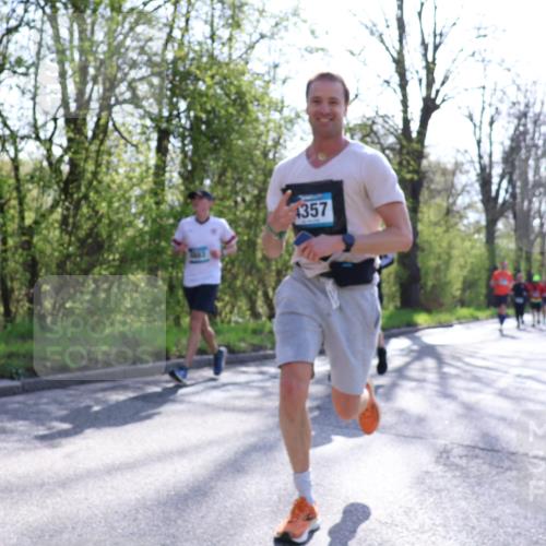 12.04.2026 - 45. Internationalen Wilhelmsburger Insellauf Yannick Fuchs http://msf.ph/oto/9486043 12.04.2026 10:35:35 Laufen 4357 meine-sportfotos.de