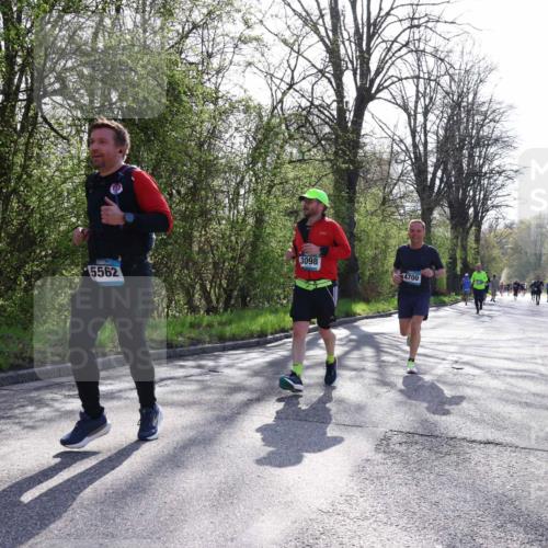 12.04.2026 - 45. Internationalen Wilhelmsburger Insellauf Yannick Fuchs http://msf.ph/oto/9486101 12.04.2026 10:35:40 Laufen 3098, 4700, 5562 meine-sportfotos.de