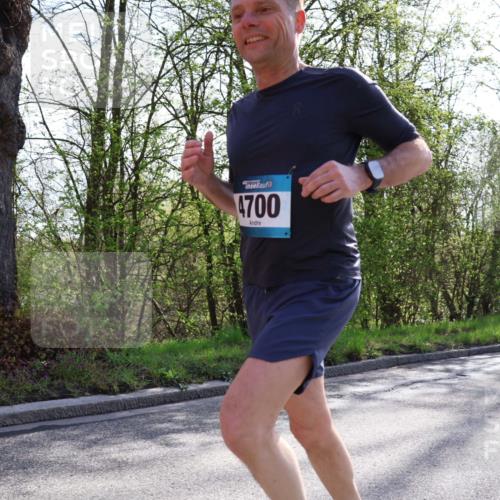 12.04.2026 - 45. Internationalen Wilhelmsburger Insellauf Yannick Fuchs http://msf.ph/oto/9486122 12.04.2026 10:35:42 Laufen 4700 meine-sportfotos.de