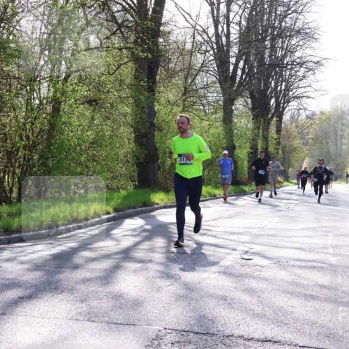 12.04.2026 - 45. Internationalen Wilhelmsburger Insellauf Yannick Fuchs http://msf.ph/oto/9486132 12.04.2026 10:35:45 Laufen 317 meine-sportfotos.de