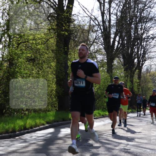12.04.2026 - 45. Internationalen Wilhelmsburger Insellauf Yannick Fuchs http://msf.ph/oto/9486148 12.04.2026 10:29:48 Laufen 4871, 4980, 3171 meine-sportfotos.de