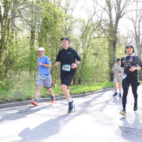 12.04.2026 - 45. Internationalen Wilhelmsburger Insellauf Yannick Fuchs http://msf.ph/oto/9486196 12.04.2026 10:35:51 Laufen 3450, 2206, 672 meine-sportfotos.de