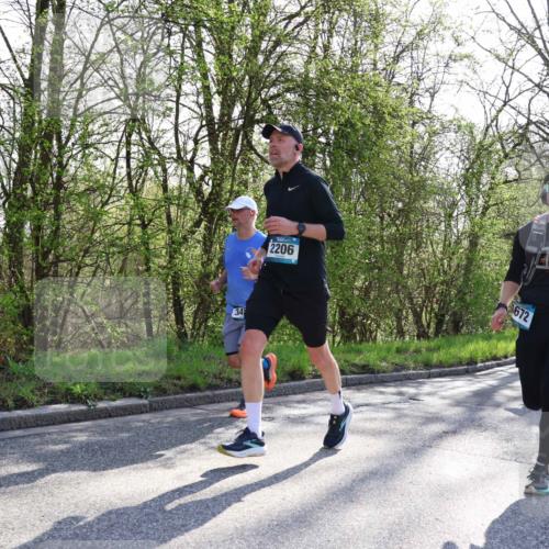 12.04.2026 - 45. Internationalen Wilhelmsburger Insellauf Yannick Fuchs http://msf.ph/oto/9486203 12.04.2026 10:35:52 Laufen 34, 2206, 672 meine-sportfotos.de
