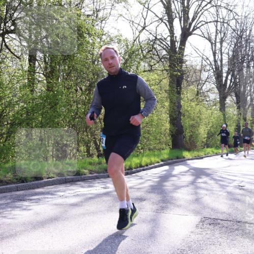 12.04.2026 - 45. Internationalen Wilhelmsburger Insellauf Yannick Fuchs http://msf.ph/oto/9486240 12.04.2026 10:29:58 Laufen  meine-sportfotos.de