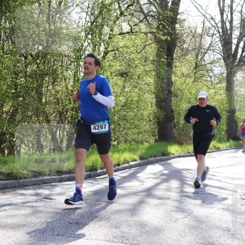 12.04.2026 - 45. Internationalen Wilhelmsburger Insellauf Yannick Fuchs http://msf.ph/oto/9486245 12.04.2026 10:35:56 Laufen 4297 meine-sportfotos.de
