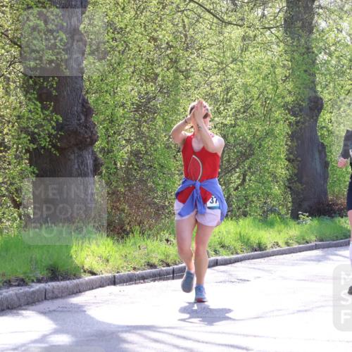 12.04.2026 - 45. Internationalen Wilhelmsburger Insellauf Yannick Fuchs http://msf.ph/oto/9486262 12.04.2026 10:35:59 Laufen 3010, 3553 meine-sportfotos.de