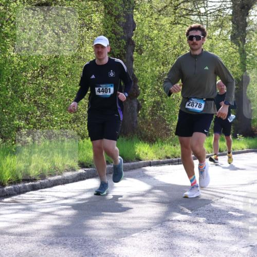 12.04.2026 - 45. Internationalen Wilhelmsburger Insellauf Yannick Fuchs http://msf.ph/oto/9486265 12.04.2026 10:30:02 Laufen 4401, 5688, 2878, 30 meine-sportfotos.de