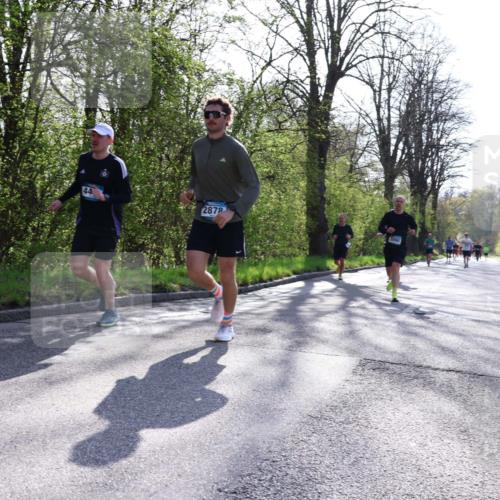 12.04.2026 - 45. Internationalen Wilhelmsburger Insellauf Yannick Fuchs http://msf.ph/oto/9486289 12.04.2026 10:30:04 Laufen 2878, 3090 meine-sportfotos.de