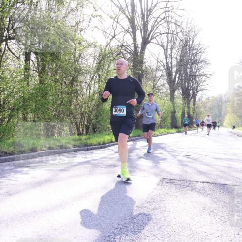 12.04.2026 - 45. Internationalen Wilhelmsburger Insellauf Yannick Fuchs http://msf.ph/oto/9486298 12.04.2026 10:30:05 Laufen 3090, 5688 meine-sportfotos.de