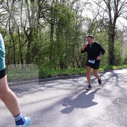 12.04.2026 - 45. Internationalen Wilhelmsburger Insellauf Yannick Fuchs http://msf.ph/oto/9486322 12.04.2026 10:36:04 Laufen 3553, 4331 meine-sportfotos.de