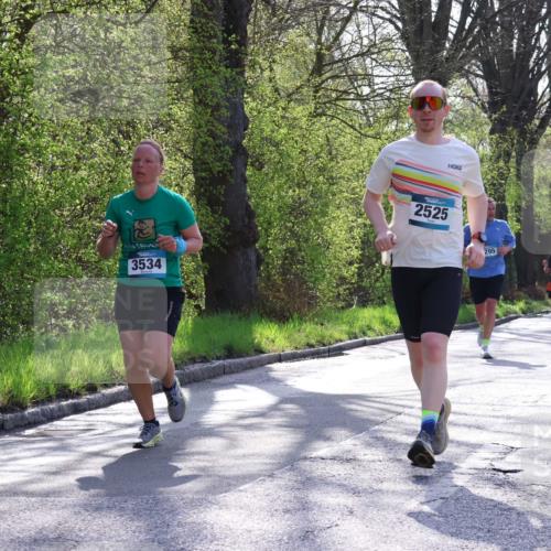 12.04.2026 - 45. Internationalen Wilhelmsburger Insellauf Yannick Fuchs http://msf.ph/oto/9486341 12.04.2026 10:30:11 Laufen 3534, 2525, 295, 5560 meine-sportfotos.de