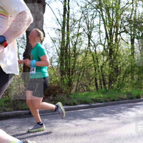 12.04.2026 - 45. Internationalen Wilhelmsburger Insellauf Yannick Fuchs http://msf.ph/oto/9486376 12.04.2026 10:30:14 Laufen 25, 634 meine-sportfotos.de