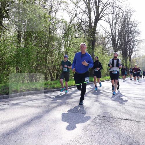 12.04.2026 - 45. Internationalen Wilhelmsburger Insellauf Yannick Fuchs http://msf.ph/oto/9486412 12.04.2026 10:36:15 Laufen 4913, 5664, 331, 3307 meine-sportfotos.de