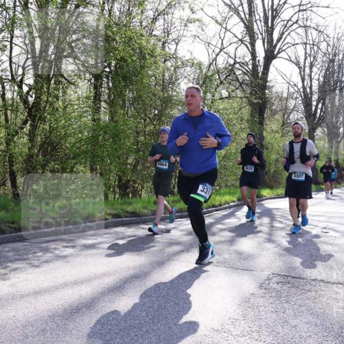 12.04.2026 - 45. Internationalen Wilhelmsburger Insellauf Yannick Fuchs http://msf.ph/oto/9486418 12.04.2026 10:36:16 Laufen 5664, 331, 3635, 3307 meine-sportfotos.de