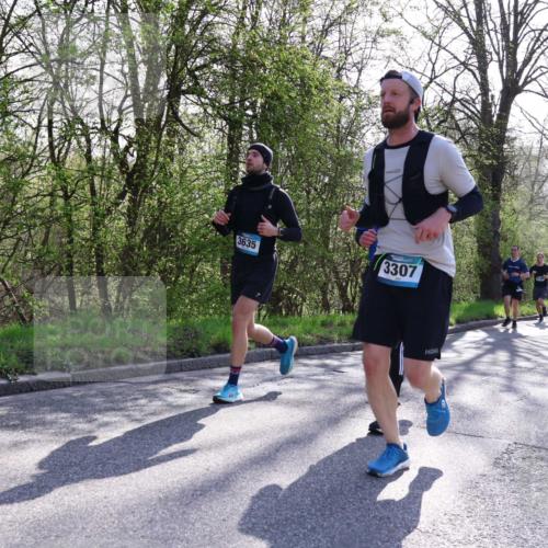 12.04.2026 - 45. Internationalen Wilhelmsburger Insellauf Yannick Fuchs http://msf.ph/oto/9486434 12.04.2026 10:36:17 Laufen 664, 3635, 3307 meine-sportfotos.de