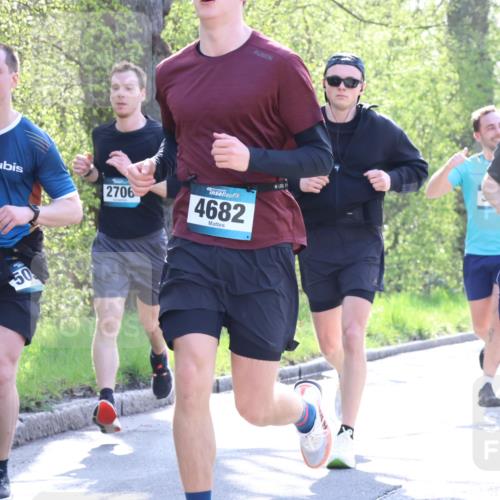 12.04.2026 - 45. Internationalen Wilhelmsburger Insellauf Yannick Fuchs http://msf.ph/oto/9486444 12.04.2026 10:36:18 Laufen 2706, 50, 4682, 3624 meine-sportfotos.de