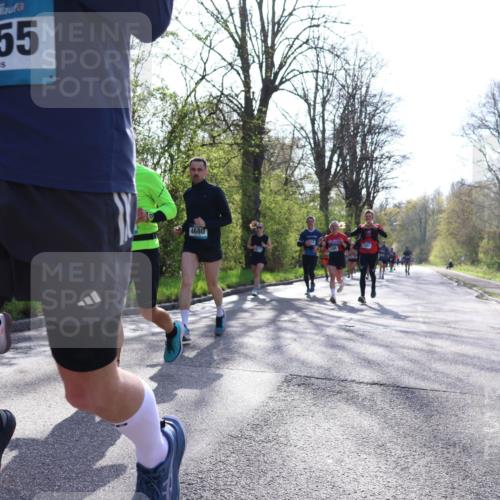 12.04.2026 - 45. Internationalen Wilhelmsburger Insellauf Yannick Fuchs http://msf.ph/oto/9486474 12.04.2026 10:30:23 Laufen 1655, 4680 meine-sportfotos.de