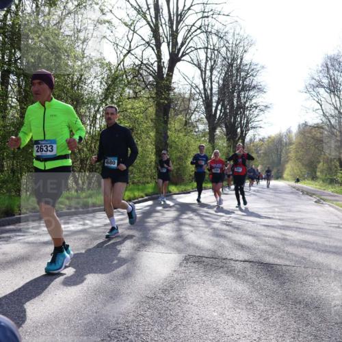 12.04.2026 - 45. Internationalen Wilhelmsburger Insellauf Yannick Fuchs http://msf.ph/oto/9486476 12.04.2026 10:30:23 Laufen 2633, 4680, 3380 meine-sportfotos.de