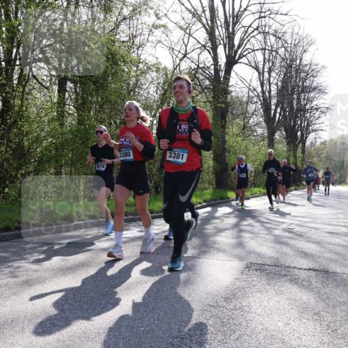 12.04.2026 - 45. Internationalen Wilhelmsburger Insellauf Yannick Fuchs http://msf.ph/oto/9486500 12.04.2026 10:30:26 Laufen 4674, 3380, 3381 meine-sportfotos.de
