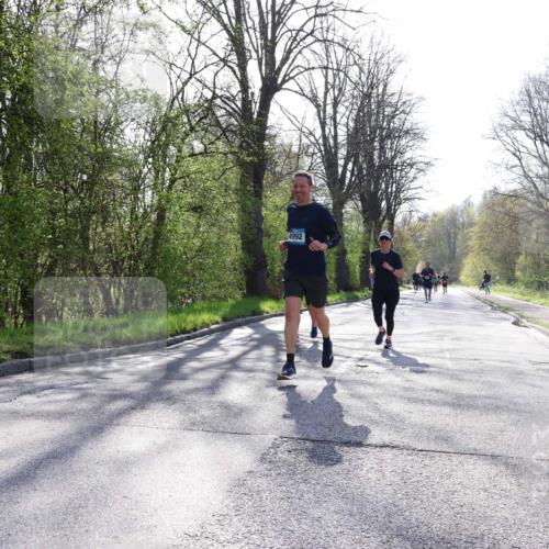 12.04.2026 - 45. Internationalen Wilhelmsburger Insellauf Yannick Fuchs http://msf.ph/oto/9486517 12.04.2026 10:36:25 Laufen 4992 meine-sportfotos.de