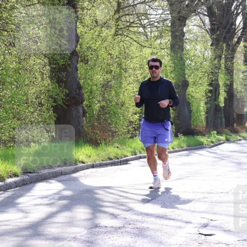 12.04.2026 - 45. Internationalen Wilhelmsburger Insellauf Yannick Fuchs http://msf.ph/oto/9486551 12.04.2026 10:36:29 Laufen 2438 meine-sportfotos.de