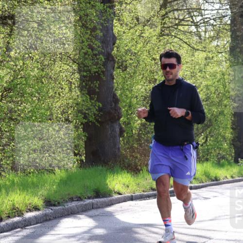 12.04.2026 - 45. Internationalen Wilhelmsburger Insellauf Yannick Fuchs http://msf.ph/oto/9486559 12.04.2026 10:36:29 Laufen  meine-sportfotos.de