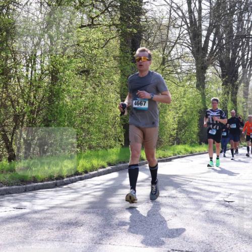 12.04.2026 - 45. Internationalen Wilhelmsburger Insellauf Yannick Fuchs http://msf.ph/oto/9486569 12.04.2026 10:30:33 Laufen 4667, 3201, 3229 meine-sportfotos.de