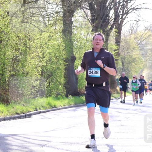 12.04.2026 - 45. Internationalen Wilhelmsburger Insellauf Yannick Fuchs http://msf.ph/oto/9486581 12.04.2026 10:36:32 Laufen 2438, 4932 meine-sportfotos.de