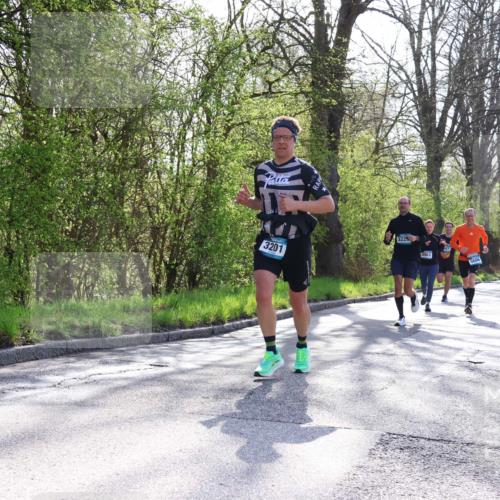 12.04.2026 - 45. Internationalen Wilhelmsburger Insellauf Yannick Fuchs http://msf.ph/oto/9486602 12.04.2026 10:30:36 Laufen 3201, 4963, 5606 meine-sportfotos.de