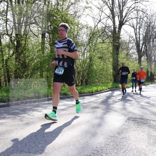 12.04.2026 - 45. Internationalen Wilhelmsburger Insellauf Yannick Fuchs http://msf.ph/oto/9486611 12.04.2026 10:30:37 Laufen 3201, 3229 meine-sportfotos.de