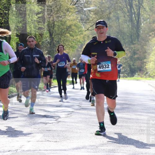 12.04.2026 - 45. Internationalen Wilhelmsburger Insellauf Yannick Fuchs http://msf.ph/oto/9486620 12.04.2026 10:36:38 Laufen 5272, 2026, 4, 2854, 4932 meine-sportfotos.de