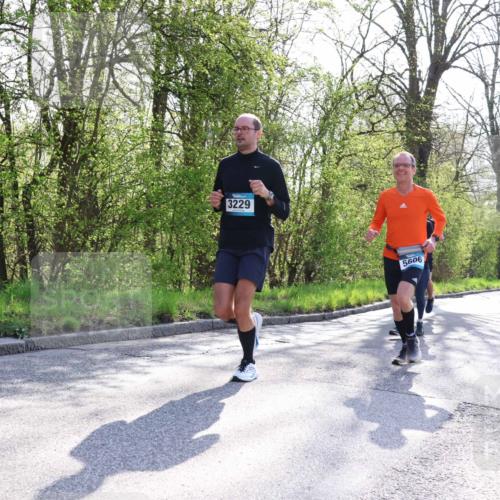 12.04.2026 - 45. Internationalen Wilhelmsburger Insellauf Yannick Fuchs http://msf.ph/oto/9486629 12.04.2026 10:30:38 Laufen 3229, 5606 meine-sportfotos.de