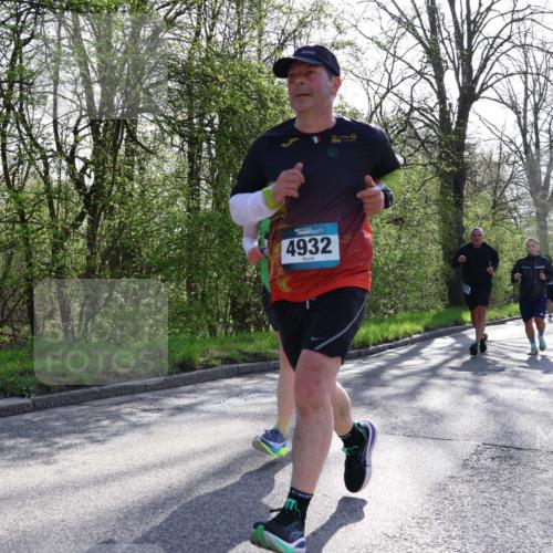 12.04.2026 - 45. Internationalen Wilhelmsburger Insellauf Yannick Fuchs http://msf.ph/oto/9486665 12.04.2026 10:36:42 Laufen 4932 meine-sportfotos.de