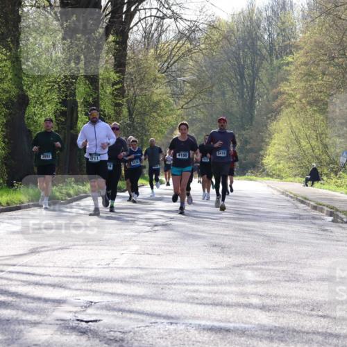12.04.2026 - 45. Internationalen Wilhelmsburger Insellauf Yannick Fuchs http://msf.ph/oto/9486682 12.04.2026 10:30:45 Laufen 3892, 5038, 4180, 5416, 2812 meine-sportfotos.de